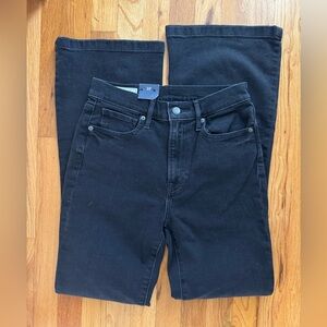 NWT Gap flare high rise jeans black 27/4R